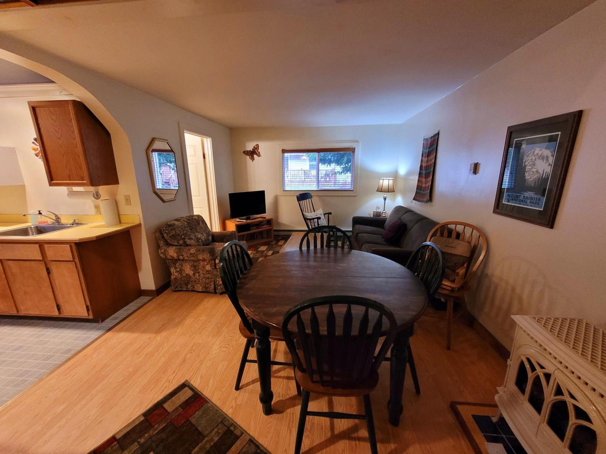 Alexander'S Lodge Ashford Extérieur photo